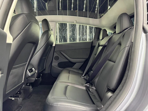 Tesla Model Y Performance 2024