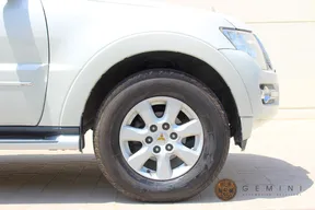 Mitsubishi Pajero / Shogun / Montero 2022