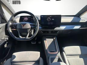 CUPRA Born 2023