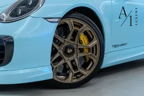 Porsche 911 Turbo S 2017