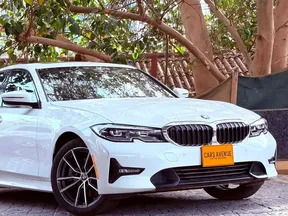 BMW 3 Series 330 2020