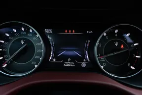 Maserati Ghibli 2021