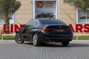 BMW 3 Series 330 2019