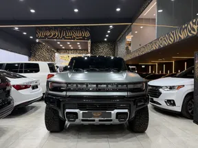 GMC Hummer EV 2024