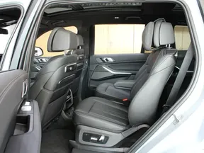 BMW X7 M60 2024