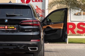 BMW X5 40i 2021