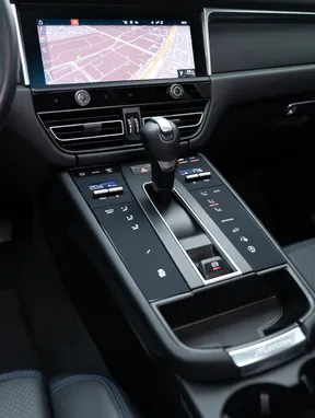 Porsche Macan 2023