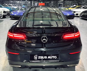 Mercedes-Benz E-Class 300 2022