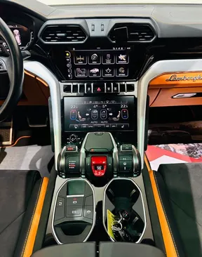 Lamborghini Urus 2023