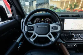 Land Rover Defender 90 2024