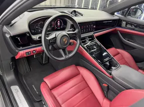 Porsche Panamera 4S E-Hybrid 2025