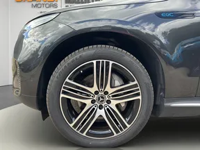 Mercedes-Benz EQC 400 2021