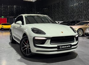 Porsche Macan S 2024