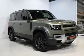 Land Rover Defender Octa 2022