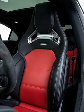Mercedes-Benz CLA 35 AMG 2023