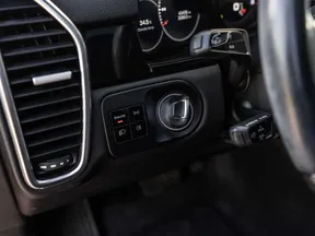 Porsche Cayenne Coupé 2020
