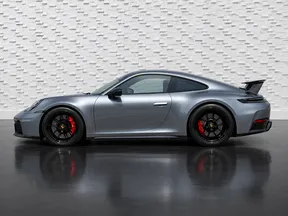 Porsche 911 Carrera GTS 2025