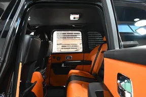 Rolls-Royce Cullinan Black Badge 2021