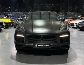 Porsche Cayenne GTS Coupé 2021