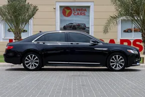 Lincoln Continental Sedan 2019