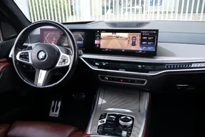 BMW X7 40 2023