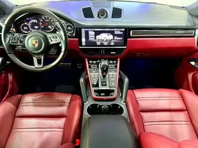 Porsche Cayenne Turbo 2020