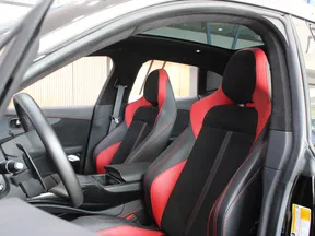 Aston Martin DBX 2022