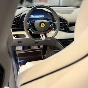 Ferrari Purosangue 2025