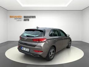 Hyundai i30 2021