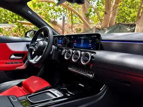 Mercedes-Benz CLA 250 2025