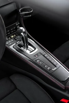 Porsche Cayman 718 GT4 2023