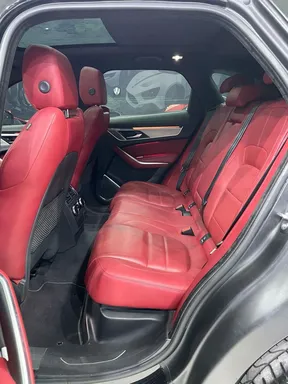 Jaguar F-Pace 2022