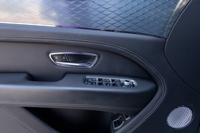 Bentley Bentayga 2023