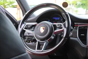 Porsche Macan GTS 2017