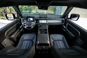 Land Rover Defender 90 2021