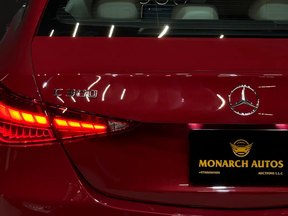 Mercedes-Benz C-Class 300 2024