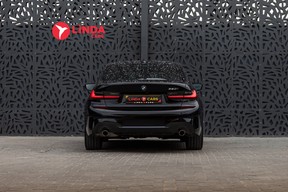 BMW 3 Series 320 2021