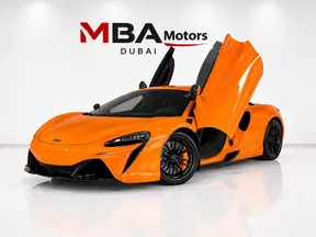 McLaren Artura 2023