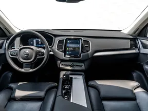 Volvo XC90 B5 2023