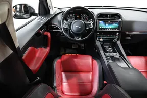 Jaguar F-Pace 2019