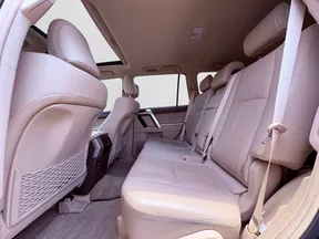 Toyota Land Cruiser Prado 2023