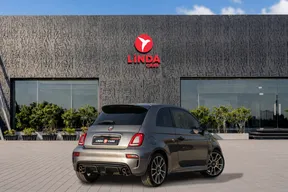 Abarth 695 2024