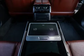 Audi A8 L 2020