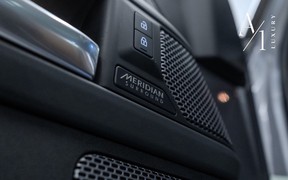 Land Rover Defender 2021