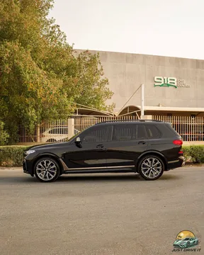 BMW X7 50 2022