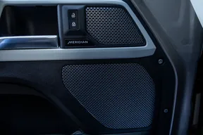 Land Rover Defender 90 2023