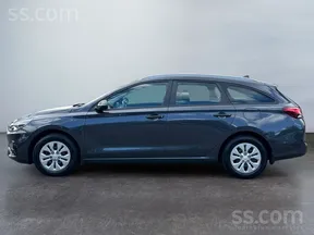Hyundai i30 2022
