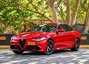 Alfa Romeo Giulia Quadrifoglio 2021