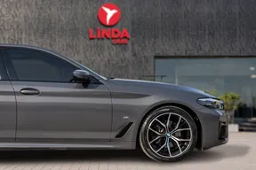 BMW 5 Series 520 2023