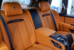 Rolls-Royce Cullinan Black Badge 2023